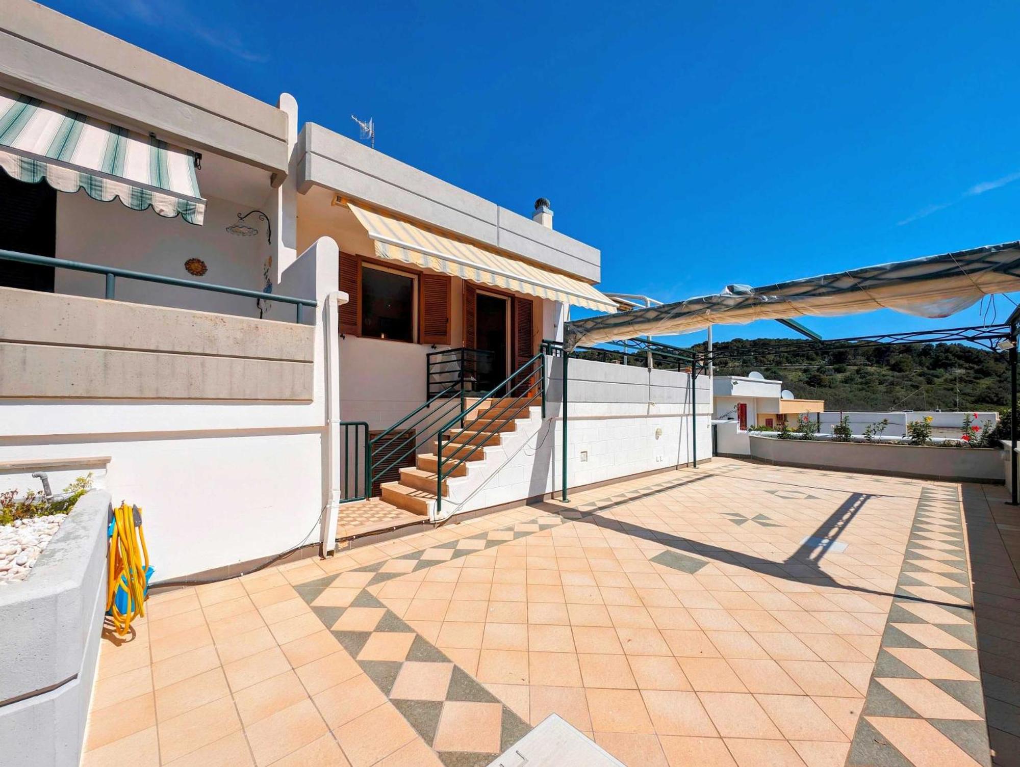 Oikia Vacanze S Cesarea Casa Rosa Giu * Santa Cesarea Terme